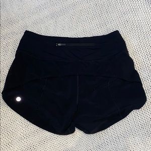 LULULEMON BLACK SHORTS